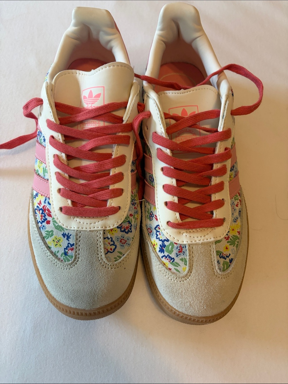 adidas Women's Pink Floral Low-Top Sneakers - Picture 4 of 5